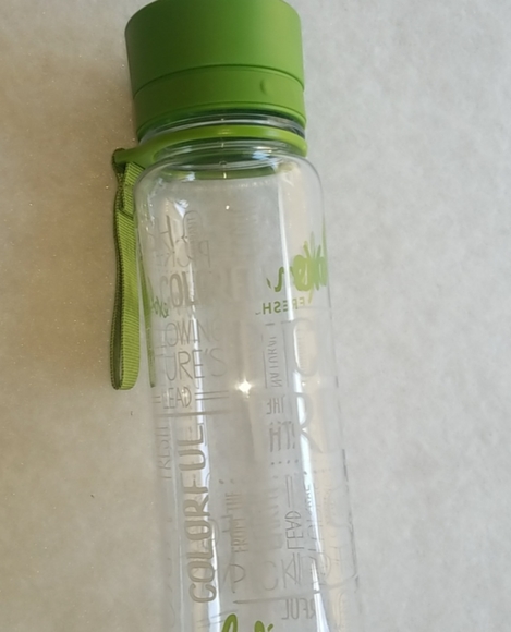 3 WATER BOTTLES FOR 18 - Picture 3 of 3